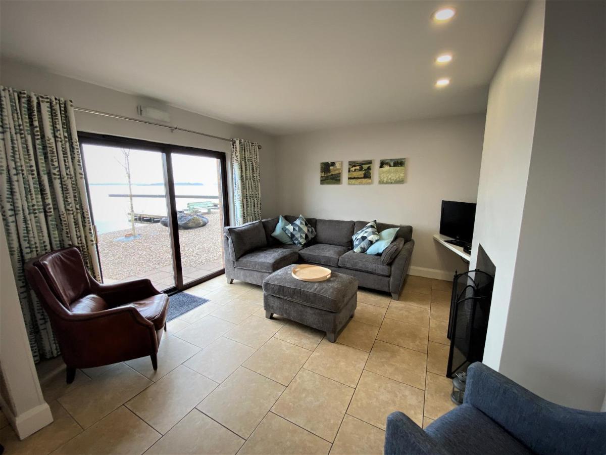 Tullybay Holiday Homes Екстер'єр фото